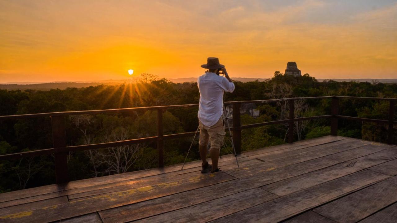 Jungle Lodge Tikal Hostal Экстерьер фото
