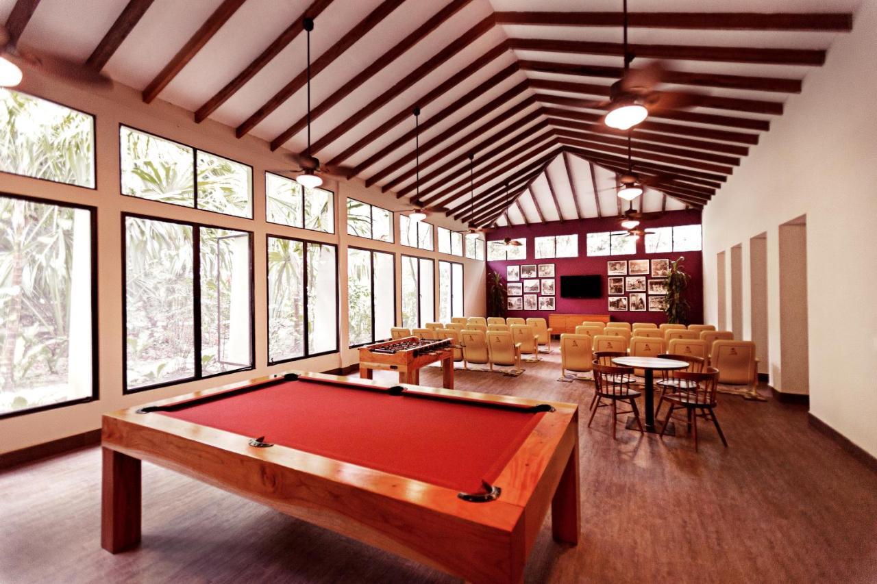 Jungle Lodge Tikal Hostal Экстерьер фото
